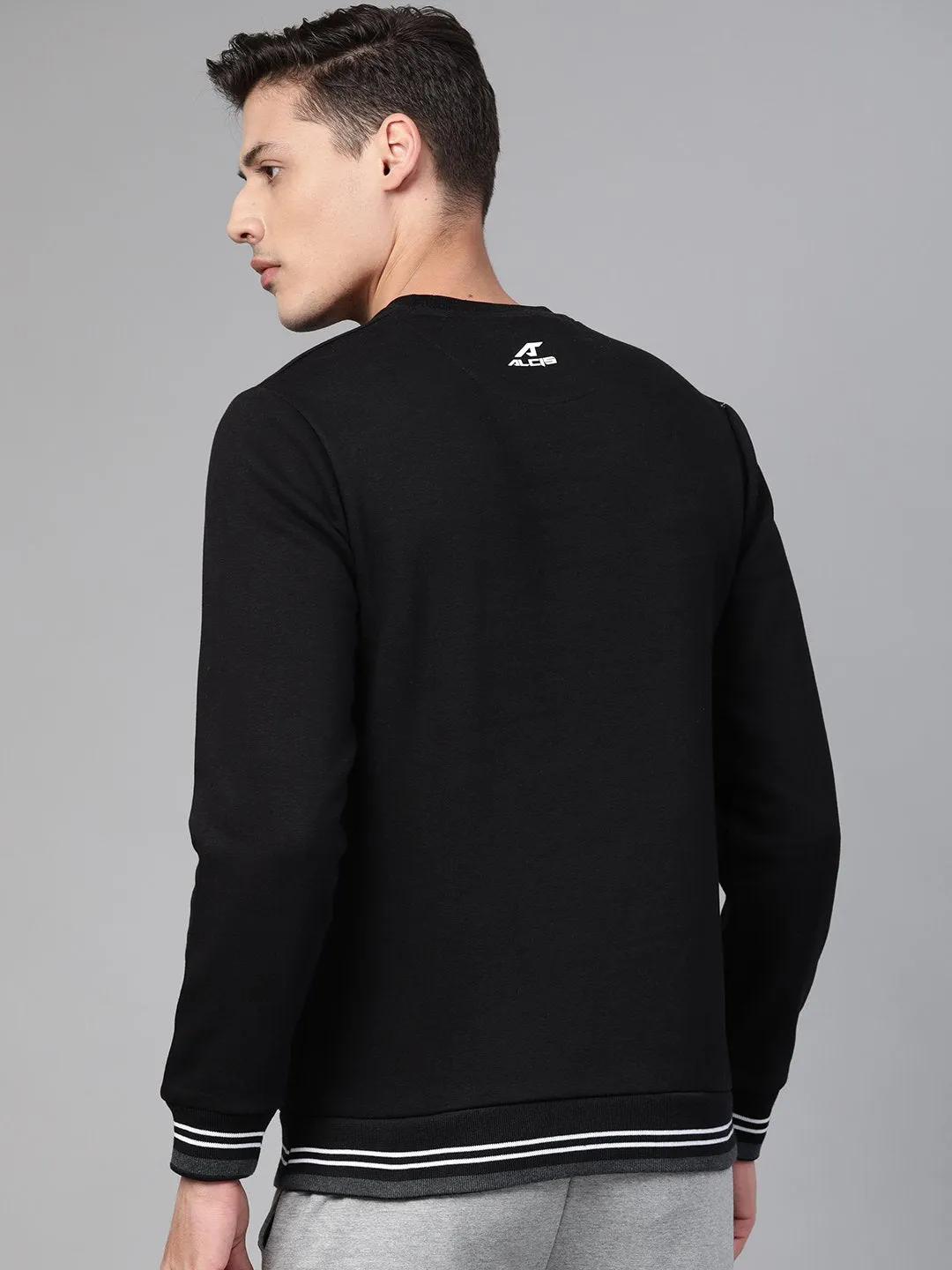 Alcis Men Black White Printed Detail Sports Sweatshirt