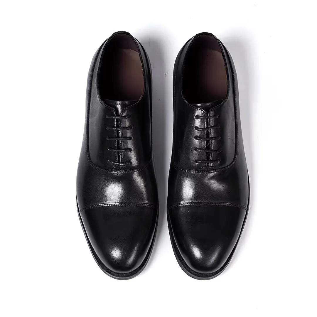 Elegant Urbane Leather Dress Shoes