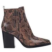 MARC FISHER - ALVA 2 LEATHER BOOTIES **FREE SHIPPING**